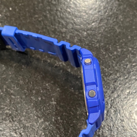 Casio Vibrant Blue Illuminator Watch - Picture 9 of 10